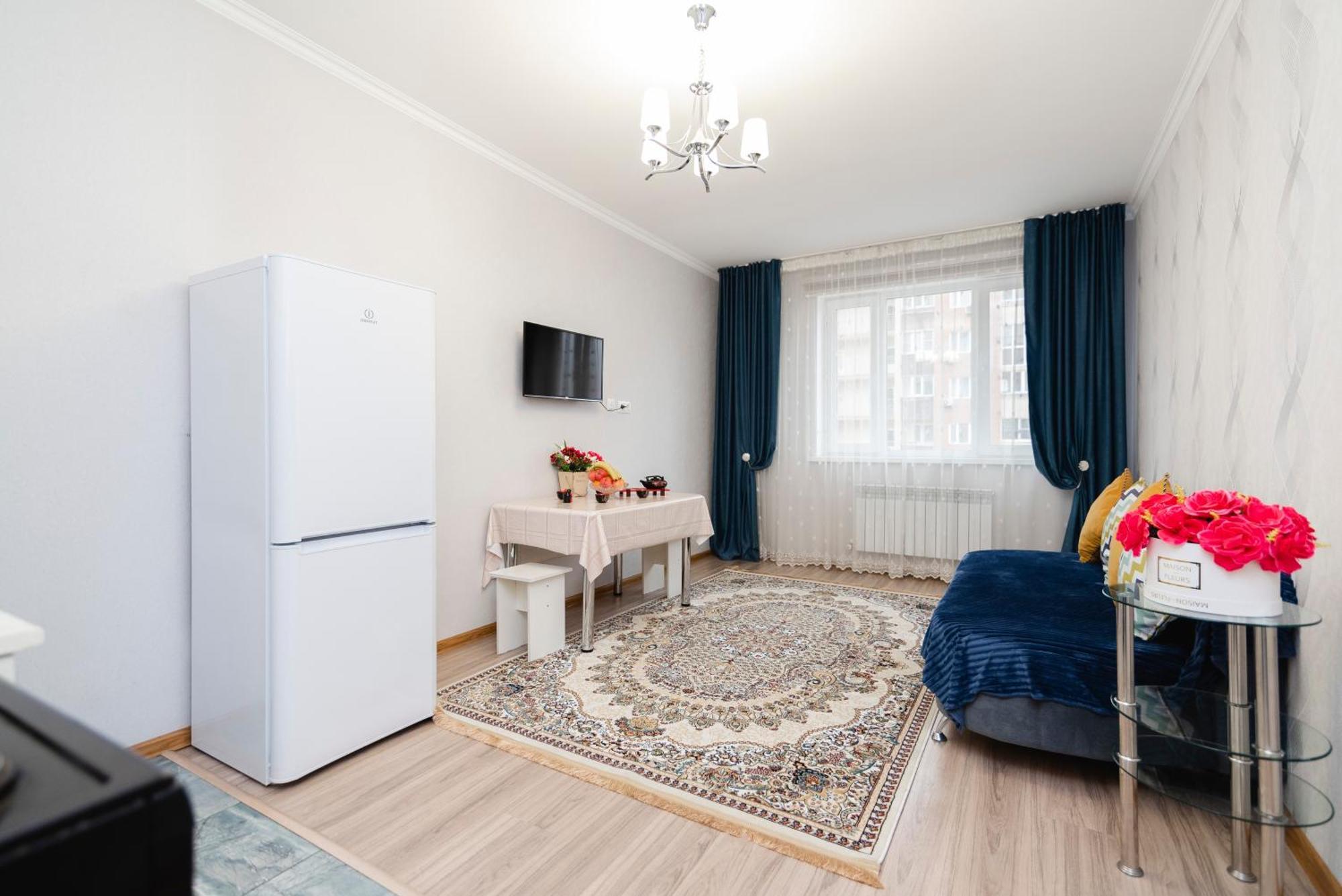 Apartment Zodiak Almaty Exteriér fotografie
